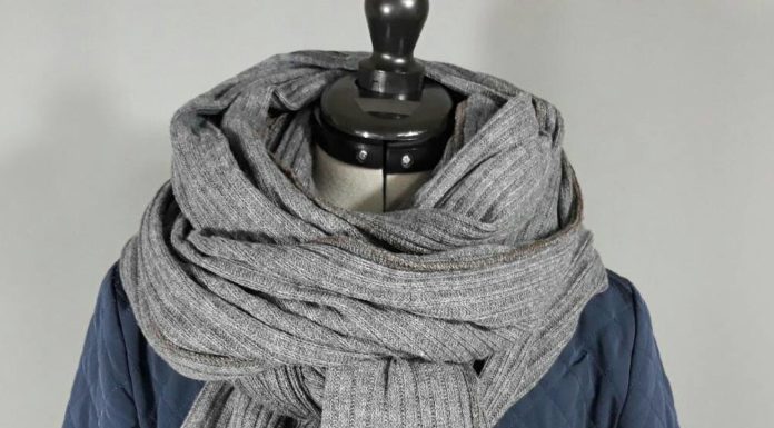 3 Ways to Wear Maxi Scarves