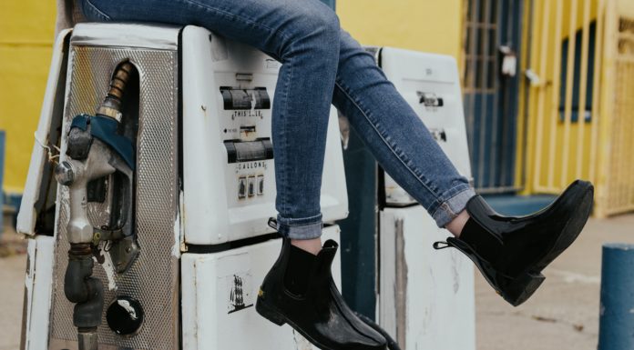 Here are some trendy denims