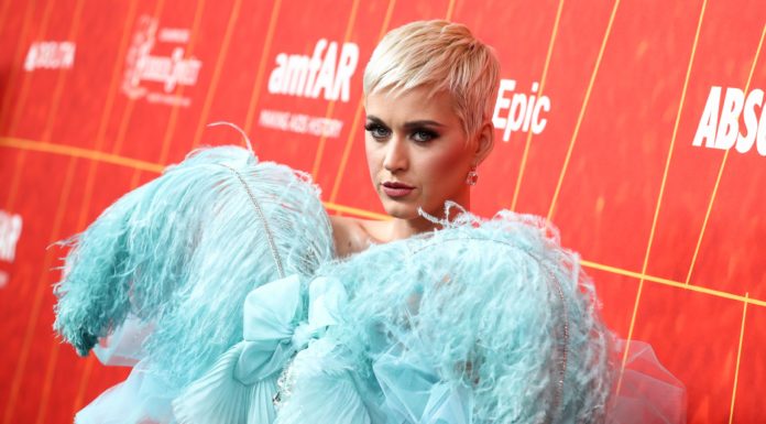 Top 5 Fashion Moments From amfAR Los Angeles 2018 Gala