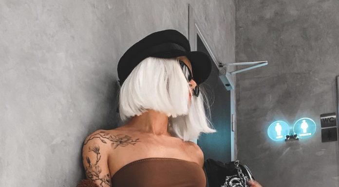 3 Easy Ways to Pull Off the Snakeskin Print Trend