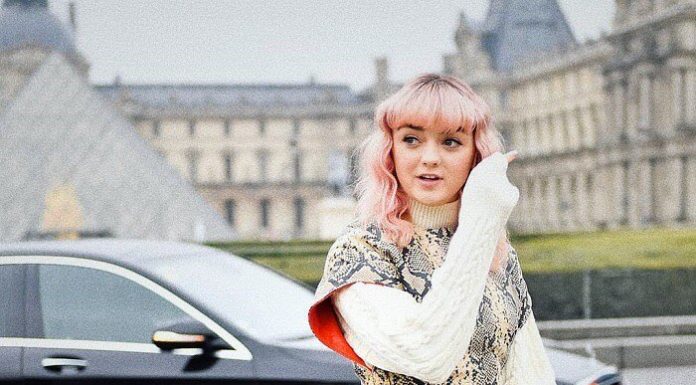 These 5 Celebrities Fully Embraced the Snakeskin Print Trend