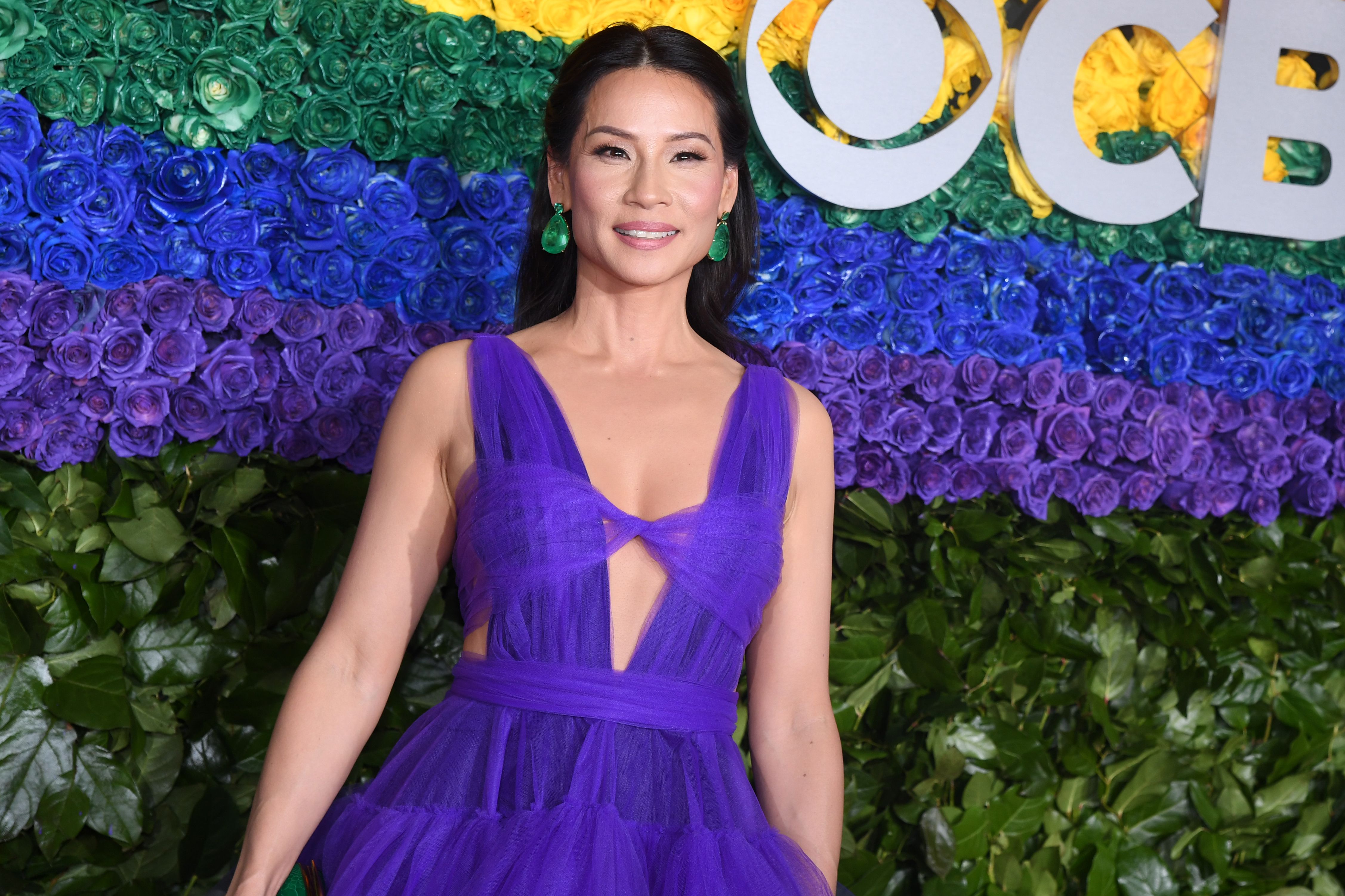 s-lucy-liu-s-our-fashion-trends