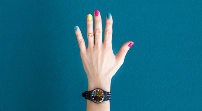 This is the Prettiest Nail Trend on Instagram Right Now