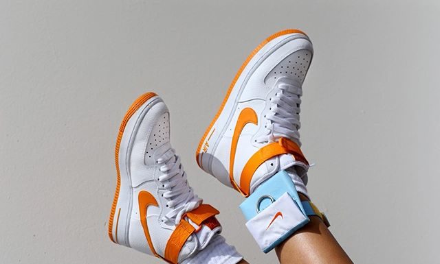 Frankie Collective Kick Starts New Bag Trend That’s Leaving People Puzzled