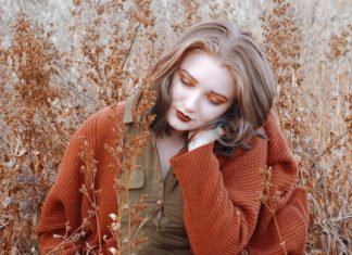 Celebrities and Makeup Artists Are Rocking Orange Eye Makeup This Summer