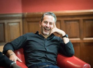 Marc Jacobs Will Be Honored for His Fashion at the MTV VMAs