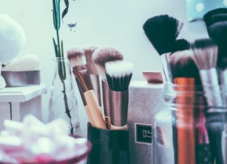 5 Incredible Makeup Tips For Sensitive Skin