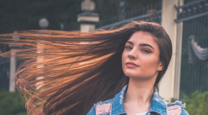 Oil Washing May be the Best Solution For Oily Hair