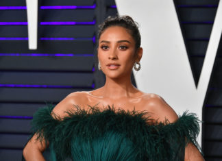 Best Accessorizing Ideas From Shay Mitchell’s Instagram