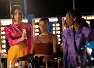 How Social Media Influenced the Costumes in “Gossip Girl” Reboot Zión Moreno, Savannah Lee Smith, and Jordan Alexander in "Gossip Girl"