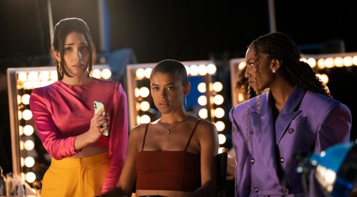 How Social Media Influenced the Costumes in “Gossip Girl” Reboot Zión Moreno, Savannah Lee Smith, and Jordan Alexander in "Gossip Girl"