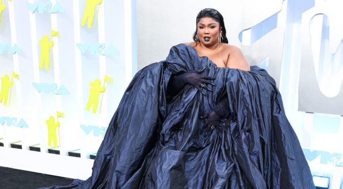 2022 MTV VMAs: Five Red Carpet Looks That Got Everyone Talking Lizzo at the 2022 MTV Video Music Awards