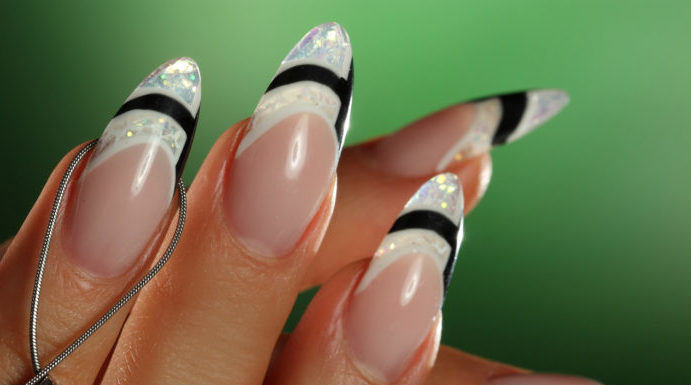 Comic Book Nails Are All the Rage Right Now & Here’s How to Wear Them Nail art