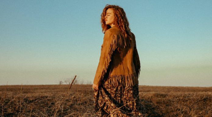 From Rom-Com Core to Rave Party Fits: Pinterest Predicts Leading Fashion Trends for 2023 Fringe