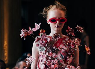 5 Runway Trends That Stole the Show at Paris Fashion Week SS24 Atmosphere Marni Spring Summer 2024 Vol. 2 Show, Rue de l'Université, Paris, F, Île-de-France in September 2023