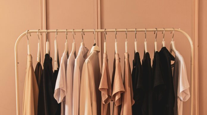 Should You Organize Your Closet By Color? closet