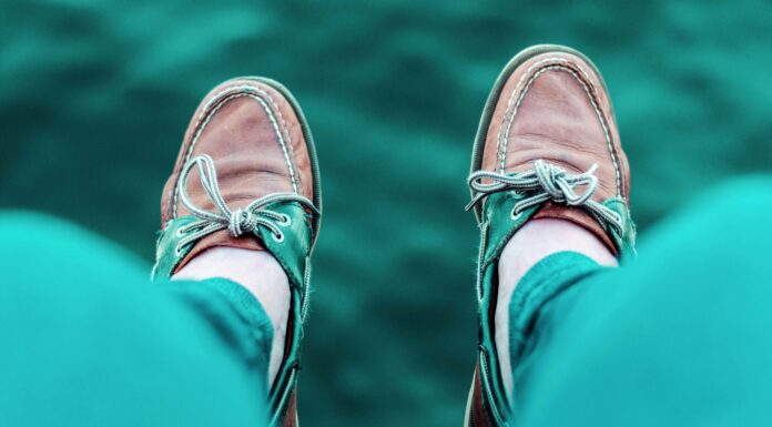 3 Cute Ways to Style Boat Shoes Boat shoes