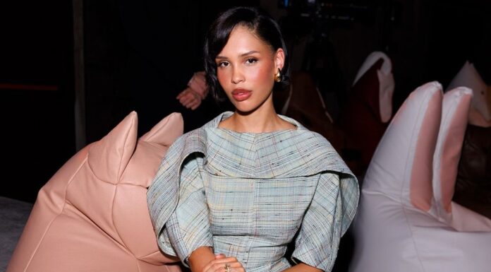 Model Nara Smith Has An Insane TikTok Following: Here’s Why