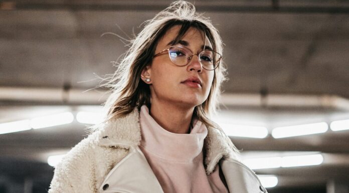 3 Things to Pay Attention to When Buying Coats & Jackets at Thrift Stores Jacket